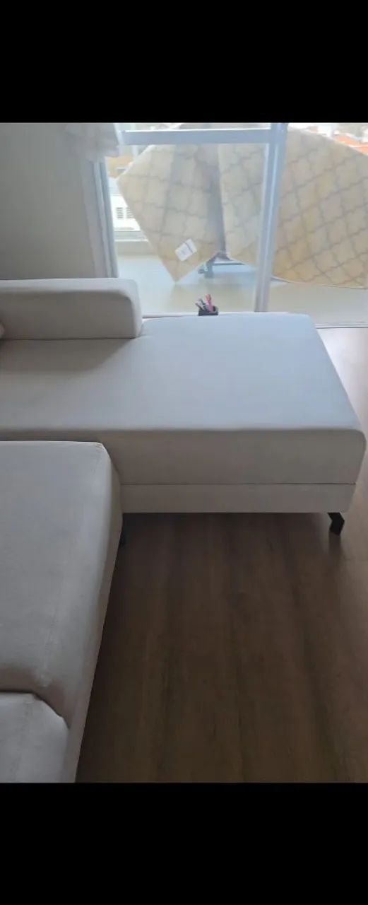 Sofá Chaise Linho Bege 2,90m - NOVÍSSIMO (Paguei R$ 5.200) - Foto 3