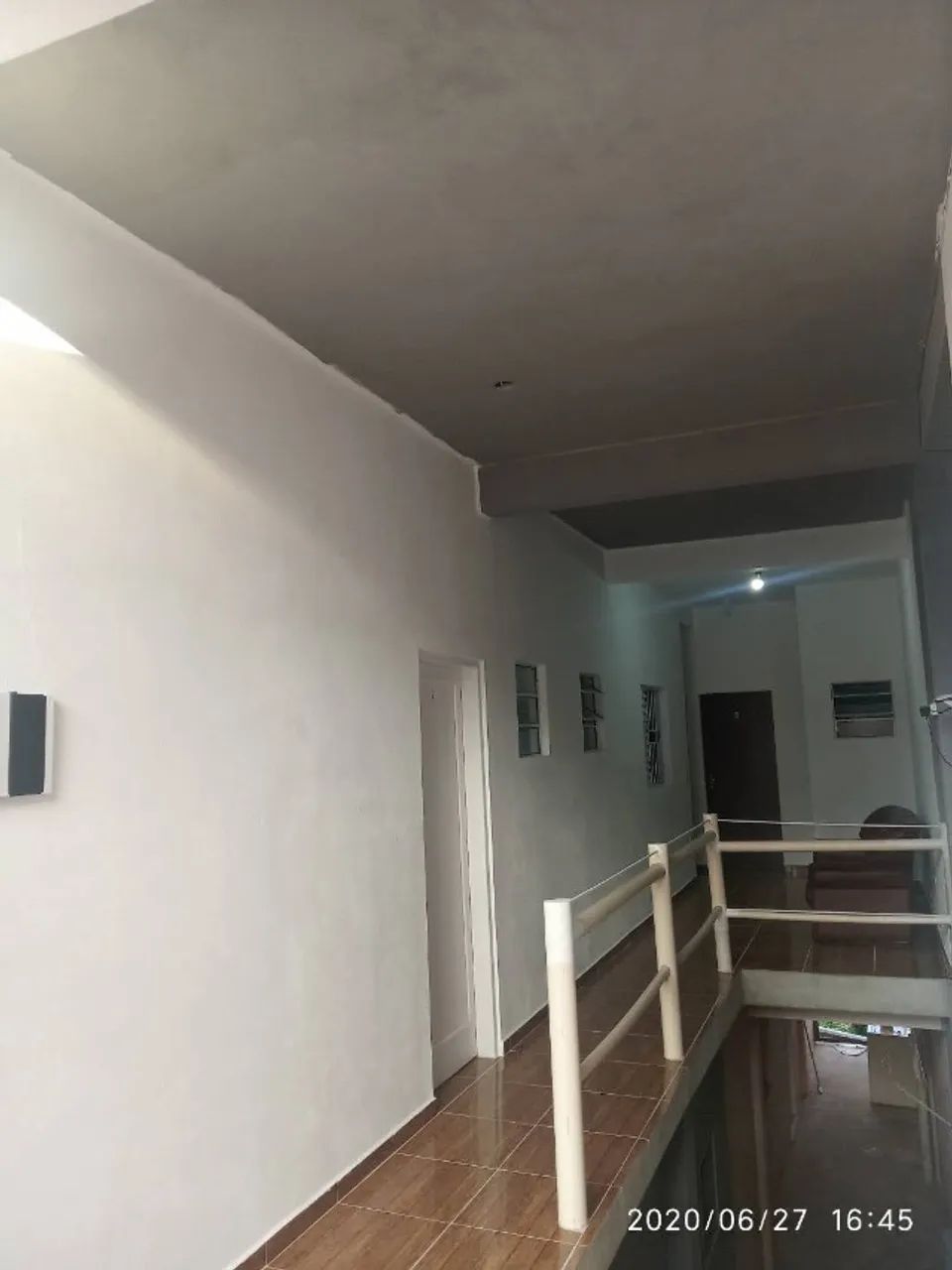 Alugo Quarto com Banheiro Privativo em Cotia - Foto 2