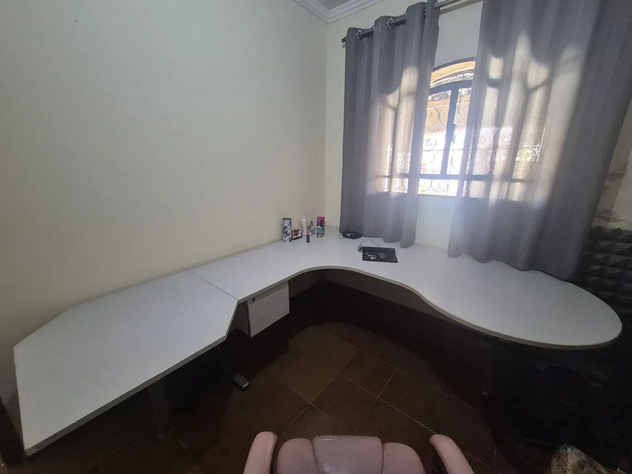 Office Desk with Drawer Unit and 2 Cabinets
