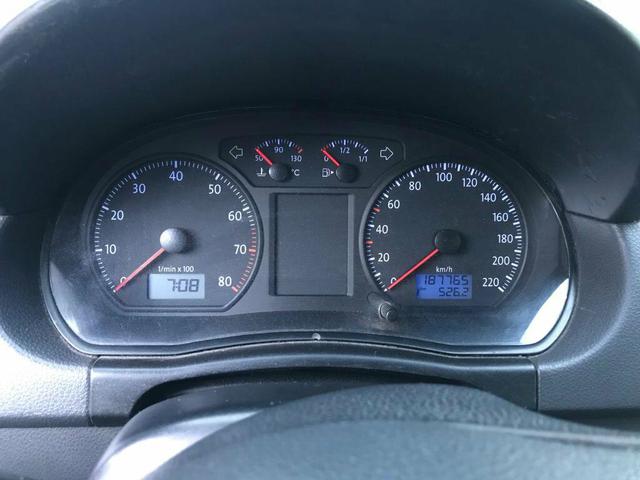 Vendo Polo 2008 Sedan +Gnv - Foto 10