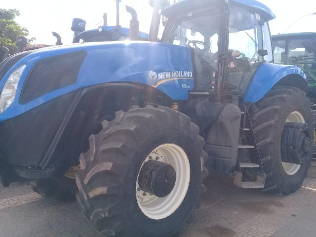 Trator New Holland T8 - Foto 2
