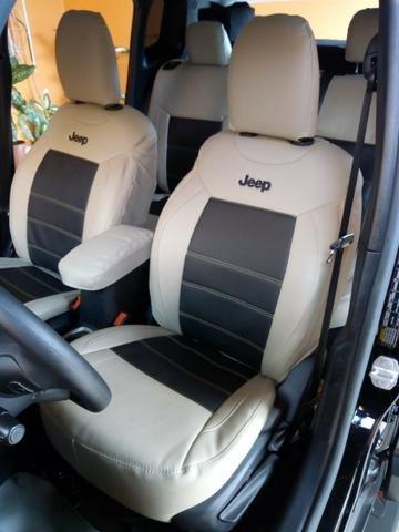 Capas de banco do jeep renegad bege meio preto
