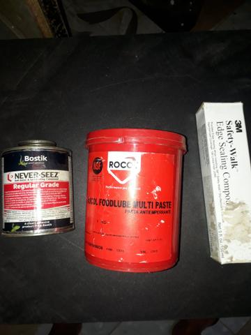 Vendo Kit 2 graxa e 1 cola selante