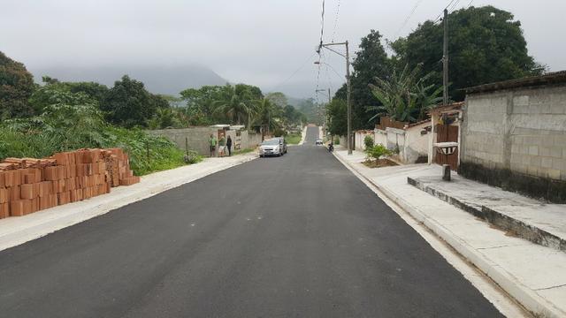 Terreno de 450m², 15 x 30, na Rua 20, no Loteamento Manu Manuela, em Maricá!!!
