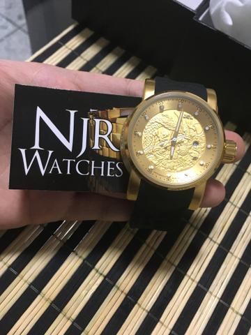 PROMOÇAO Relogio Invicta Yakusa dourado com preto novo automatico - Foto 2