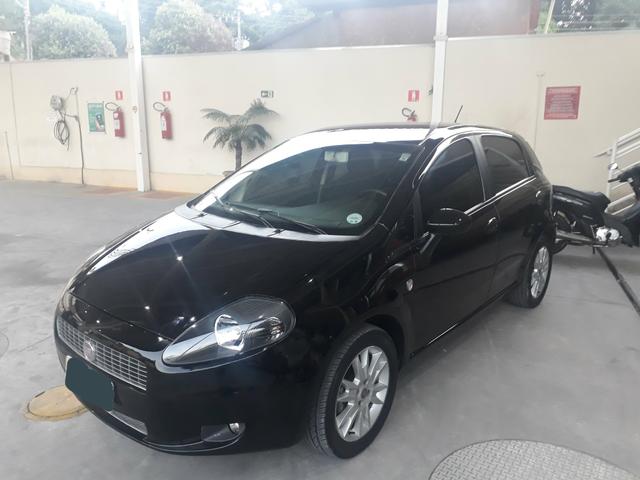 Punto 1.4 Completo Atractive Itália