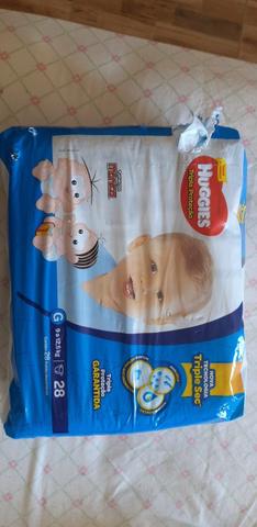 Fralda Huggies azul G 28 und