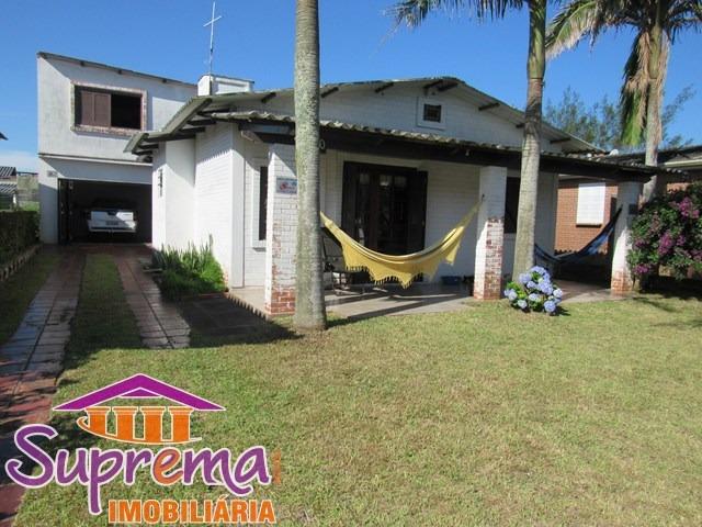 51-99286.3405/ C469. Região tranquila para suas férias serem perfeitas!