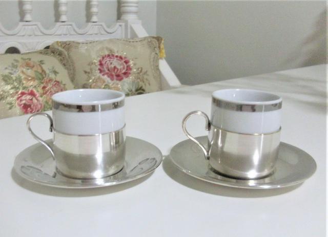 Par de xícaras de porcelana e banho de prata antigas- antique - leia - Foto 2