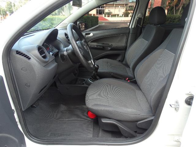 Vw - Volkswagen Voyage iTrenD _ComPletO_ExtrANovO_LacradOOriginaL_RevisadO_Placa A_ - Foto 9