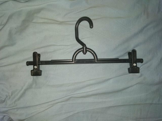 Cabides resistentes