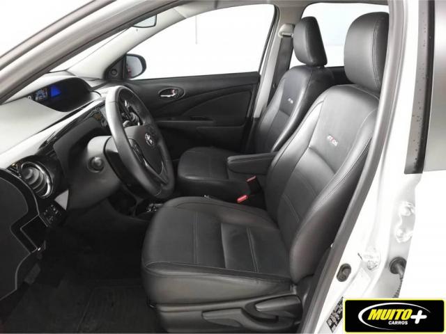 Toyota Etios PLATINUM - Foto 5
