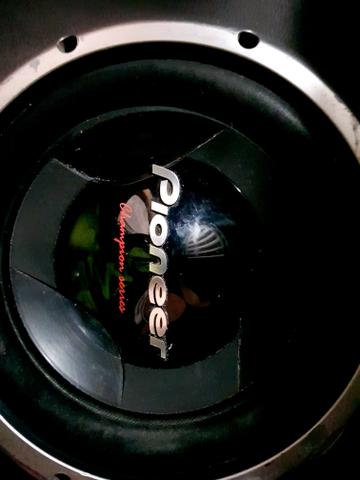 Alto-falante pioneer