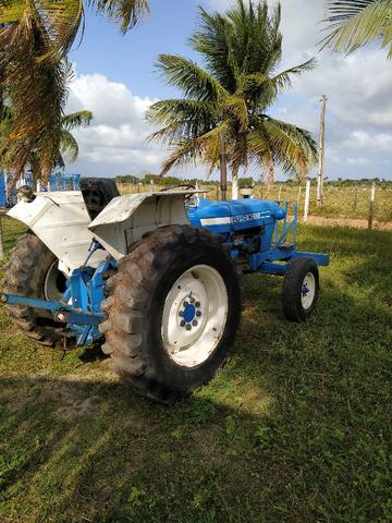 Trator Ford 4600 - Foto 2
