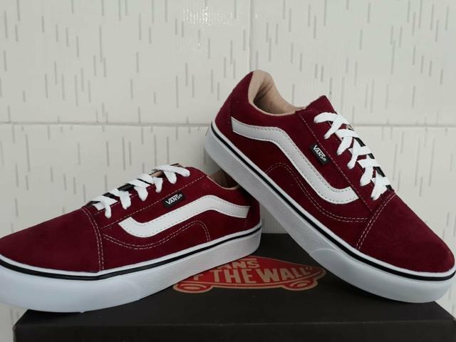 tenis vans feminino bordo