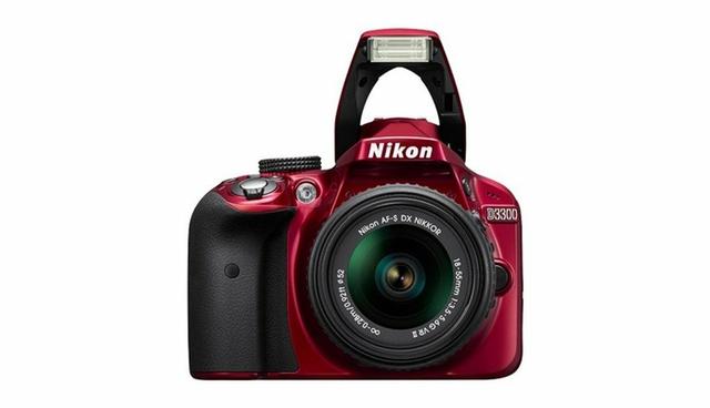 Câmera Nikon D3300 + Lente + Acessórios, troco por iphone 8 - Foto 4