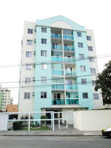 Apartamento em Jardim Camburi