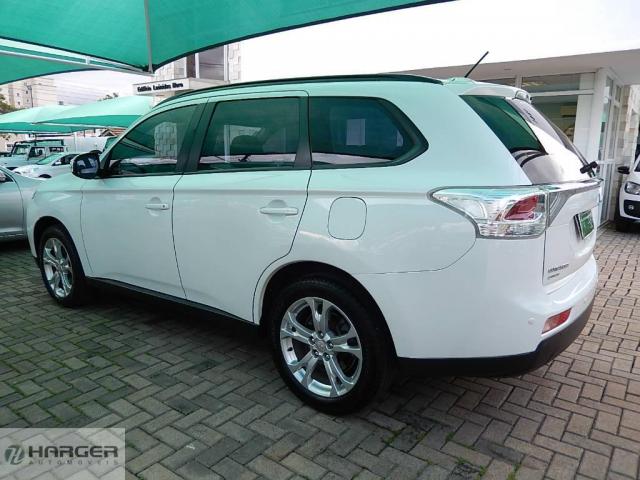 Mitsubishi Outlander 2.0 - Foto 3