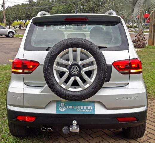 VOLKSWAGEN CROSSFOX 1.6 MSI FLEX 16V 4P MANUAL. - Foto 8