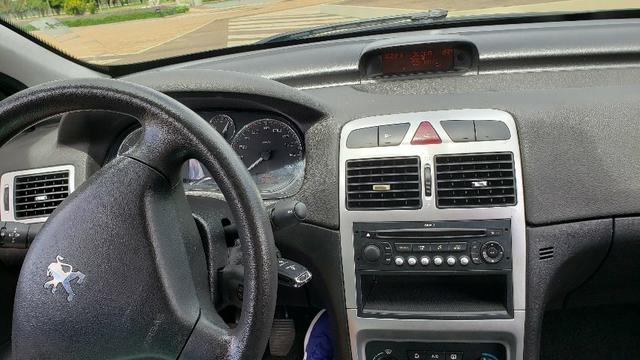 Peugeot 307 Sedan Presence Pack 2008 1.6 16v - Foto 14