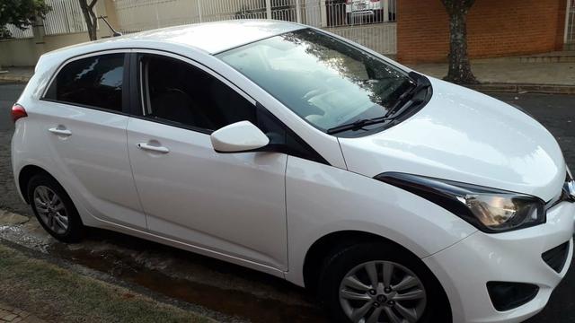 Hyundai hb20 branco completo