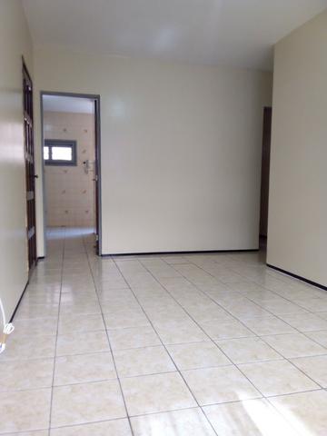 Aluga-se Lindo Apartamento no Bairro Damas no 1° Andar - Foto 10