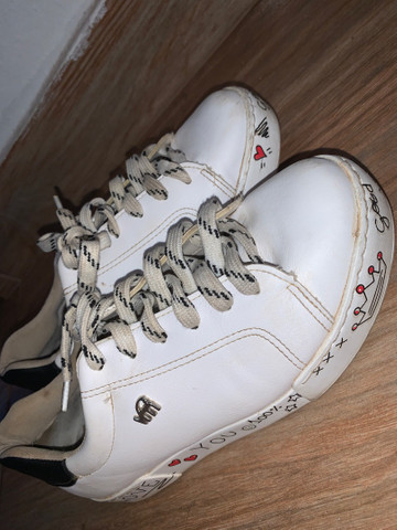 tenis grande feminino