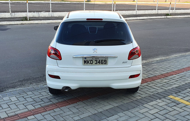 Peugeot 207 XR 1.4 2012 - Foto 5