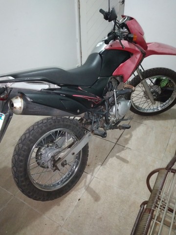 MOTO HONDA BROS 150 VERMELHO