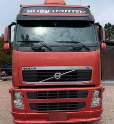 VOLVO FH 440 ANO 2011 6X2 GLOBETROTTER