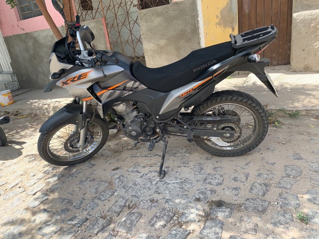 MOTO HONDA XRE 190