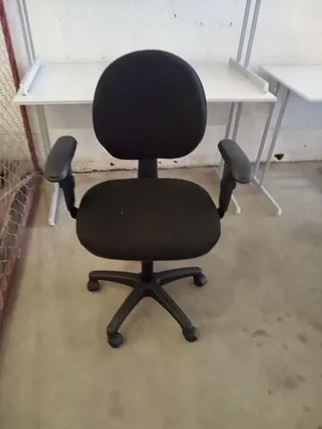 Cadeira giratória escritório  NR17