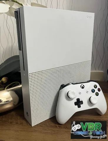 XBOX .ONE S 1TB/500GB vai 31 JOGOs e 06 MESEs GAR4NTIA e BRÍNDES