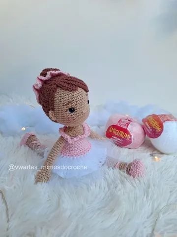 Boneca Bailarina Amigurumi Crochê  - Foto 3
