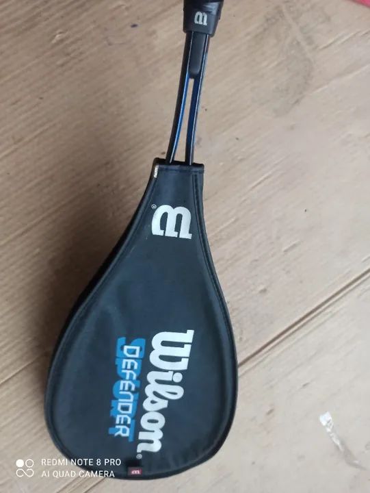 Raquete  wilson   defender 