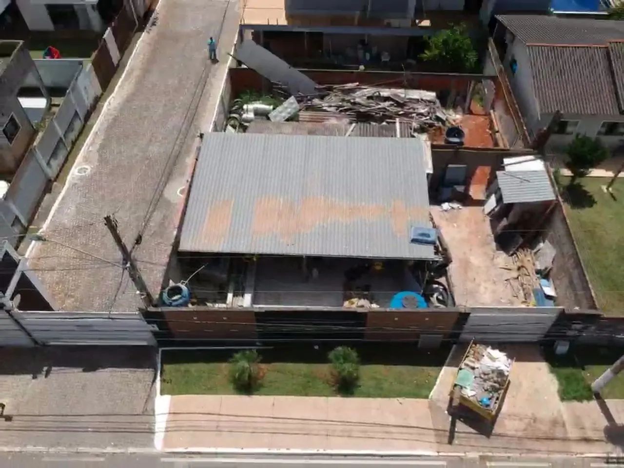 Lote em condomínio - Foto 2