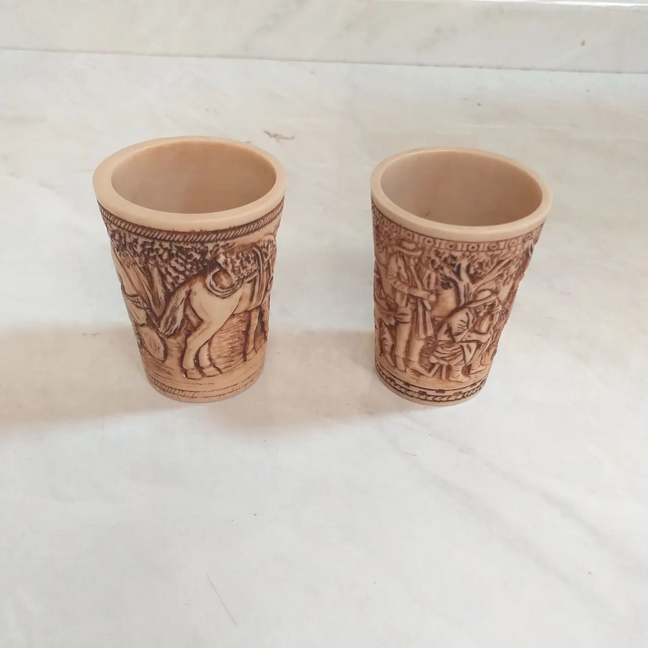 Copinhos decorados.