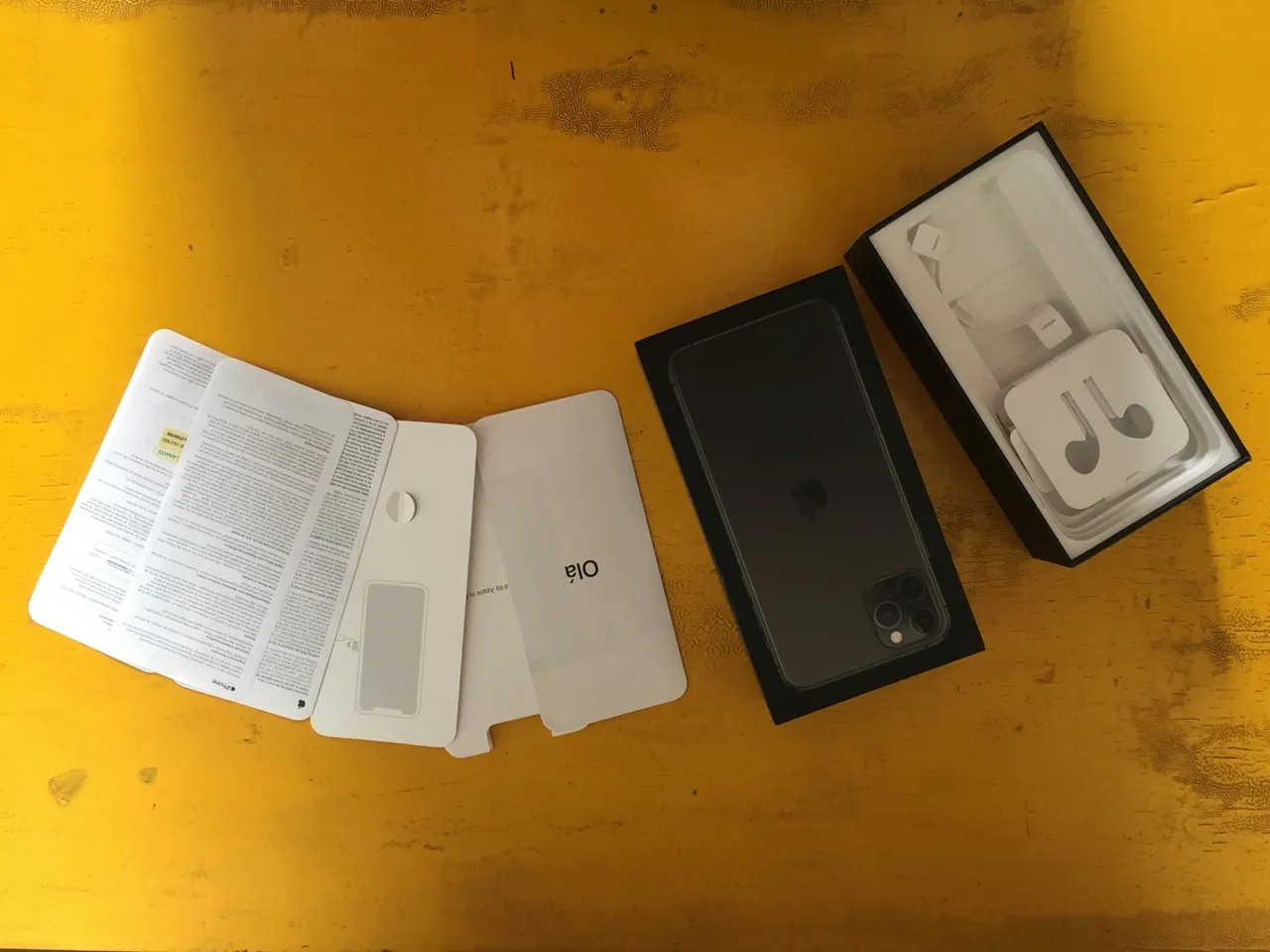 Caixa IPhone 11