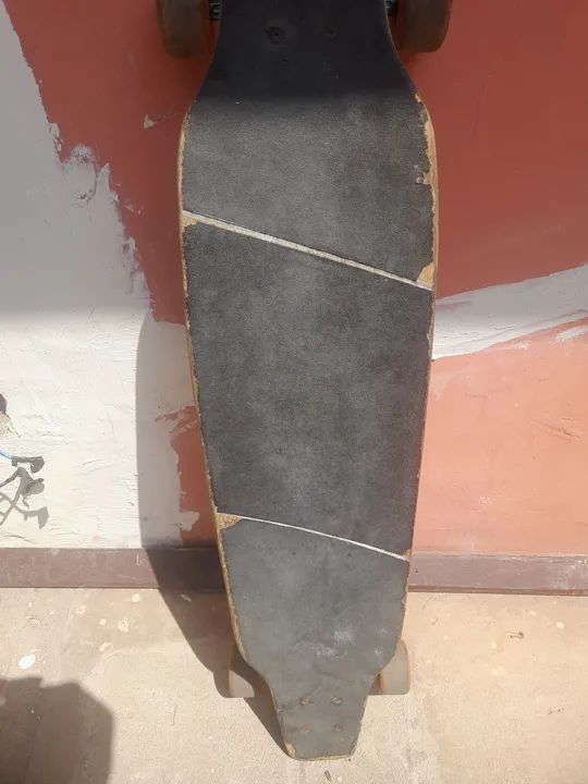 Skate longboard em perfeito estado  - Foto 5