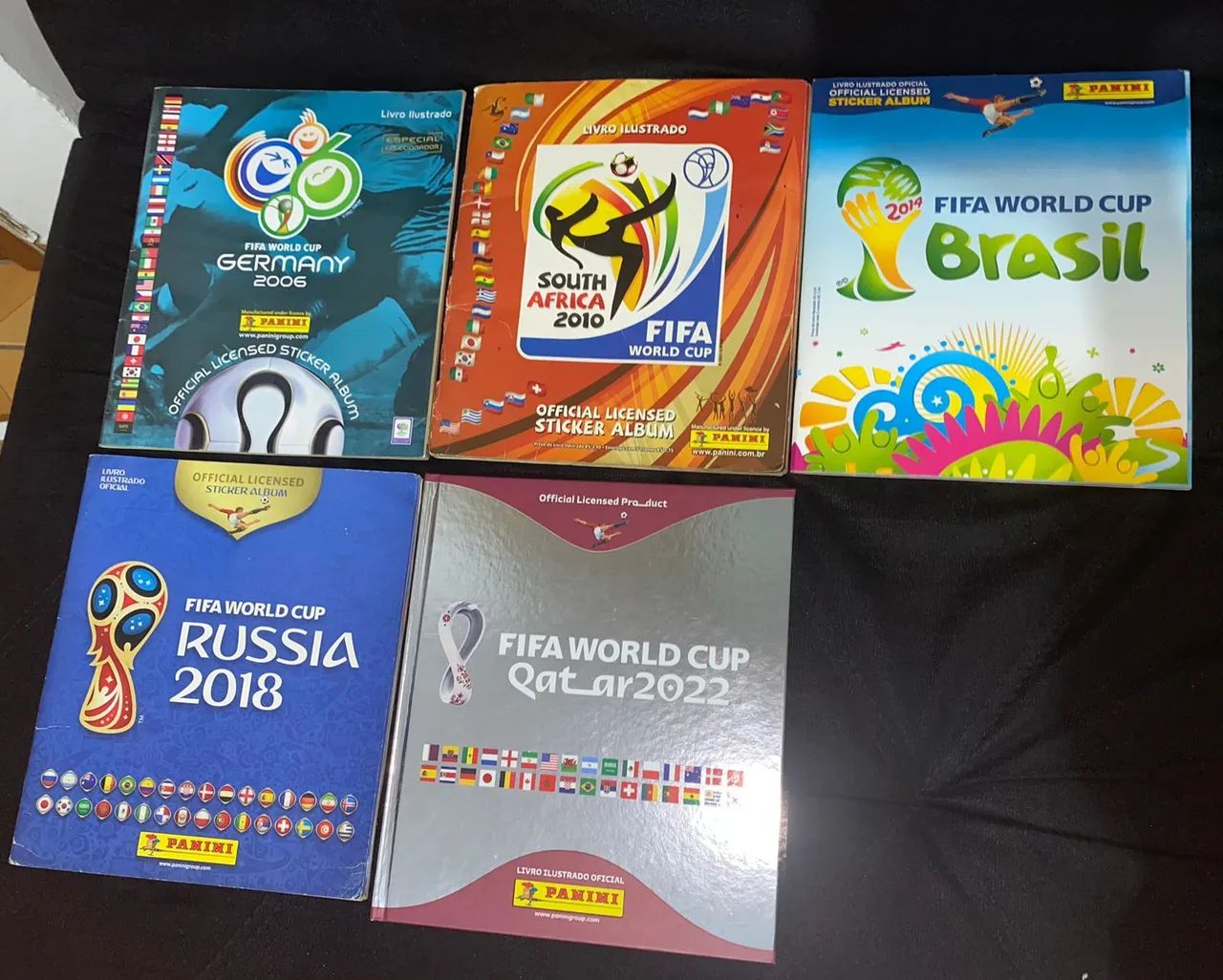 Álbuns das copas! 2006,2010,2014,2018 e 2022, todos completos