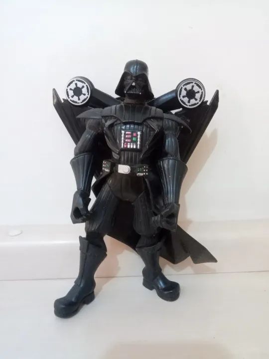 Boneco Darth Vader Star Wars com asas  - Foto 3