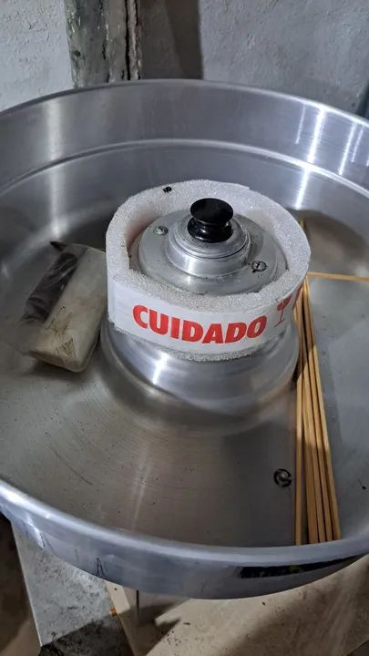 Duas (2) Máquinas de Algodão Doce - UNIAO - Foto 4