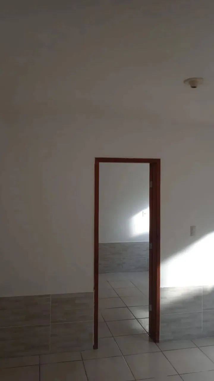 Imóvel para aluguel possui cerca de 50m2 com 1 quarto em Olavo Bilac - Duque de Caxias - R - Foto 5