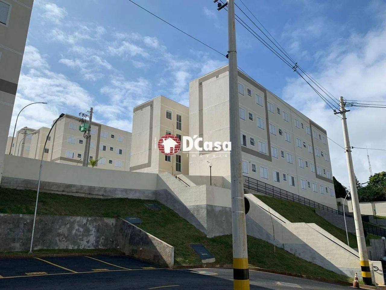 Apartamento para aluguel tem 45 metros quadrados com 2 quartos
