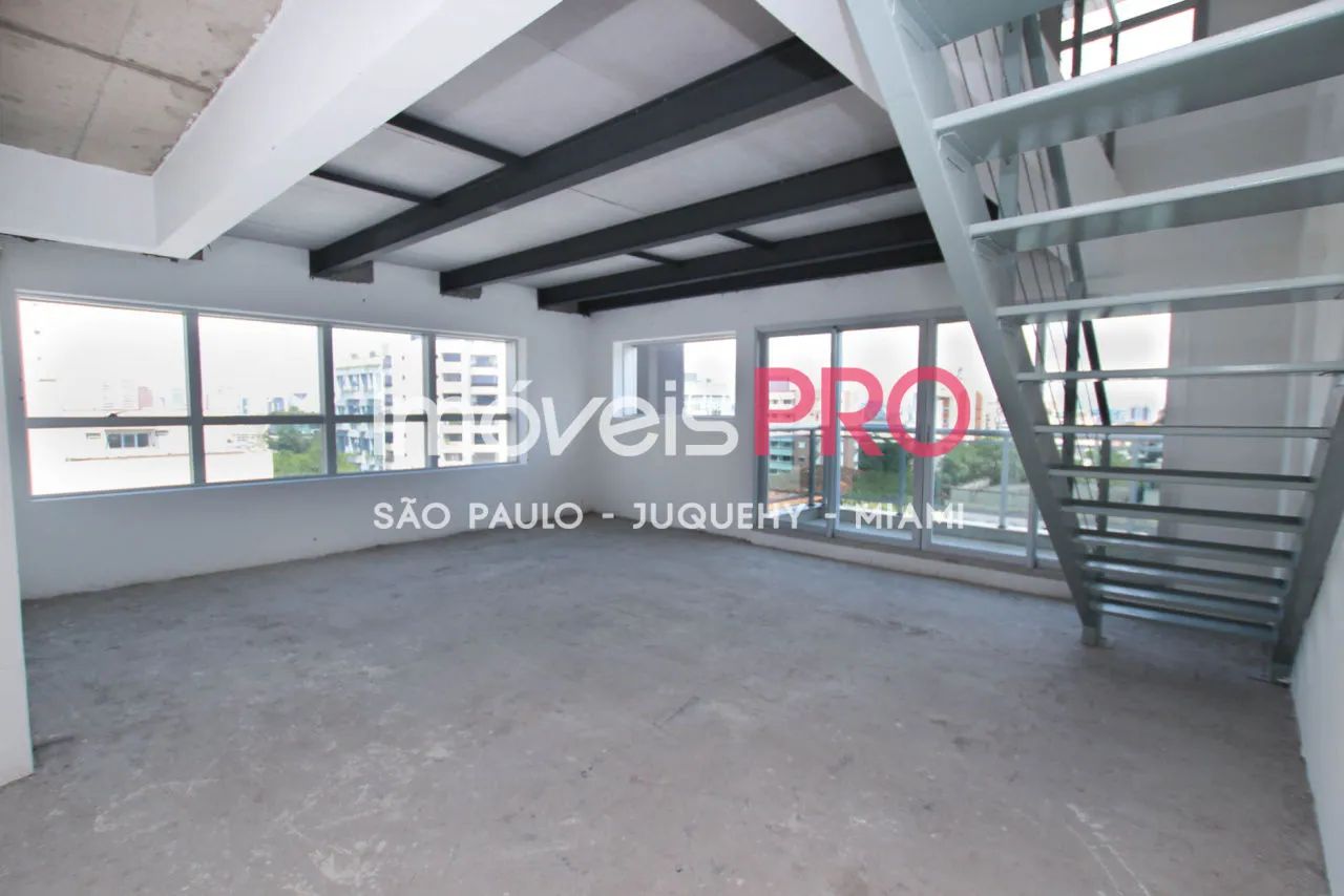 Novo, moderno, sofisticado