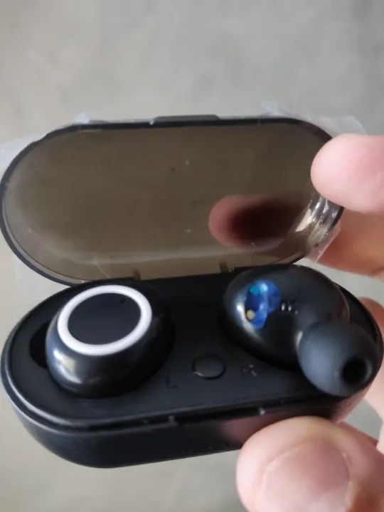 Fone de ouvido Y50 TWS Bluetooth - Detalhes em Branco ou Vermelho - Novo