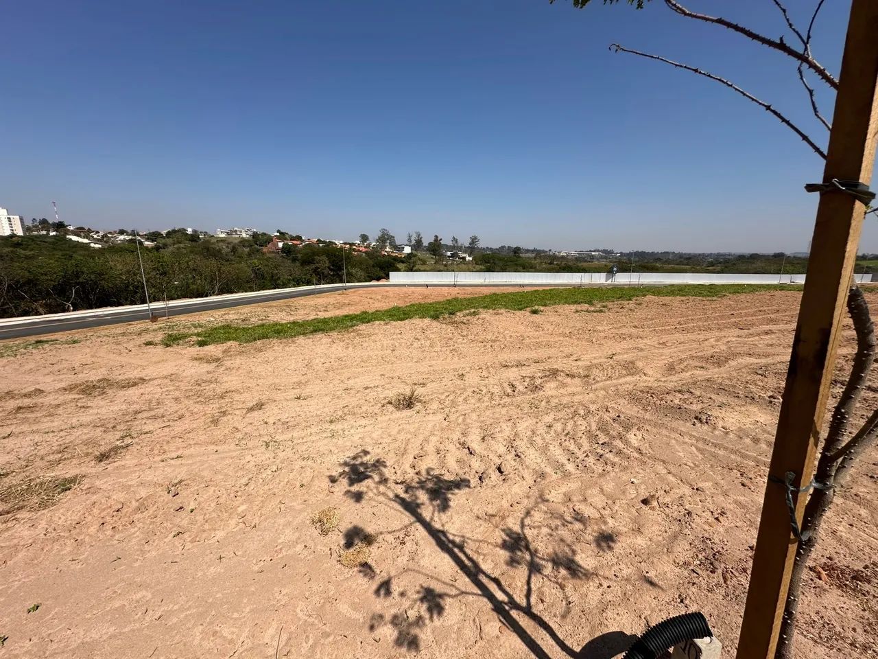 Lindo terreno de 360 metros Reserva Serena - Foto 9