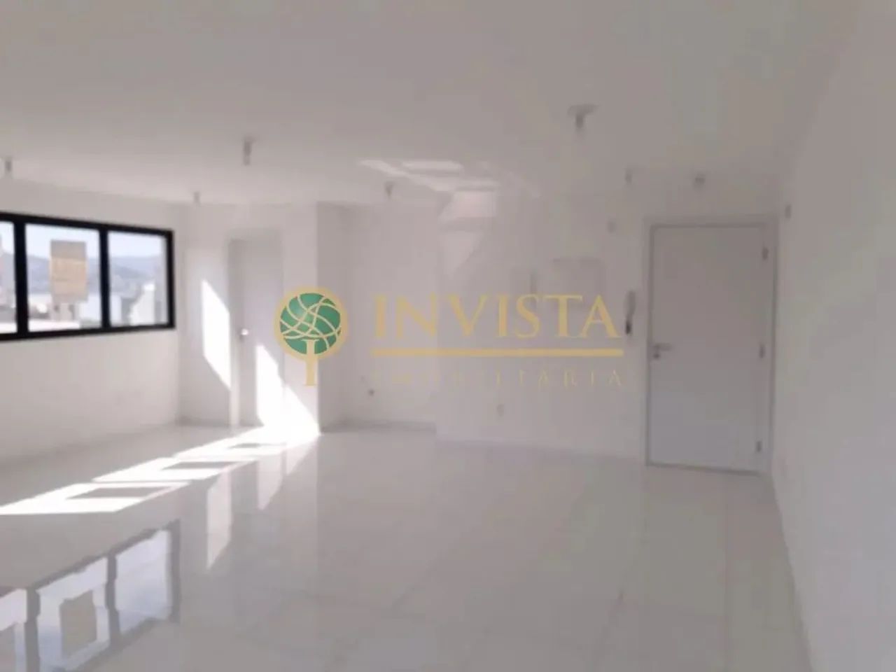 Sala comercial à venda, 50 m² e Vista Mar - Coqueiros, em Florianópolis. - Foto 4
