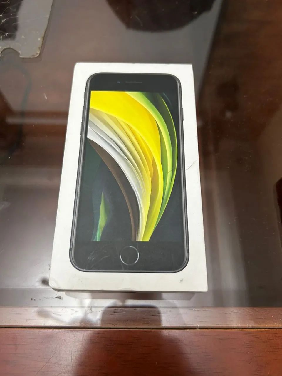 Vendo celular iPhone SE 2020 - Foto 4