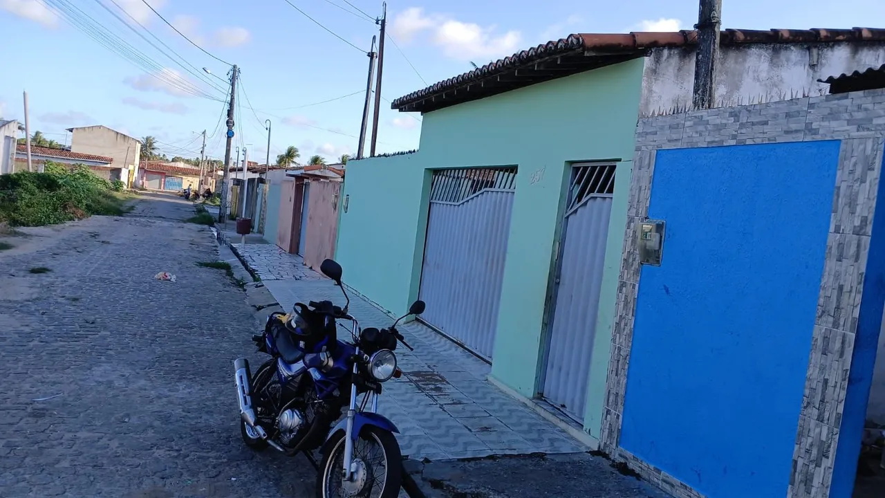 Vendo casa no valor 70000
